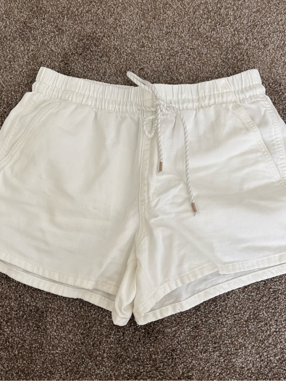 Universal Thread White Drawstring Athletic Shorts - Picture 1 of 1